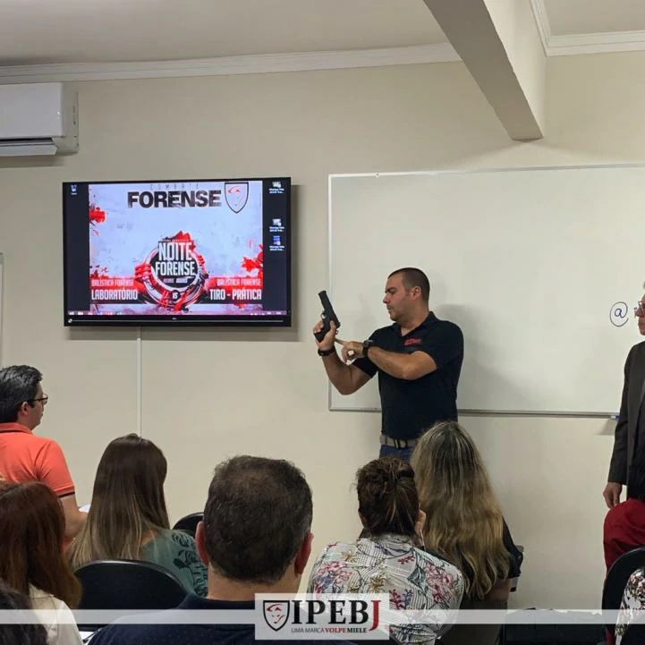 Combate Forense: Balística Forense